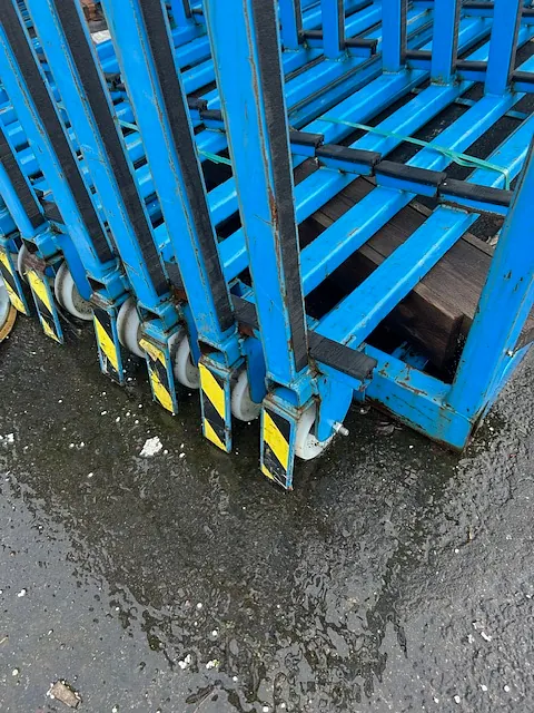 Kompaktlager vänsterlutning 10 vagnar