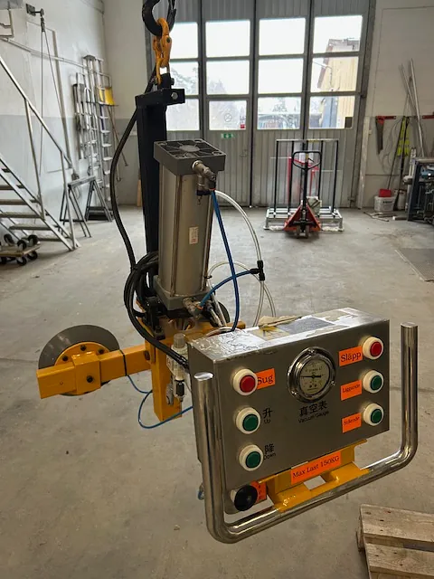 Vakumsug med tipp och 2 sugkoppar