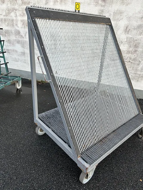 Lisec Harprack vagn Nr: 102