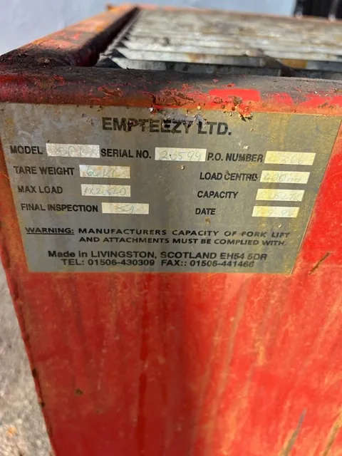 Automatiskt skärbord med Loweslip